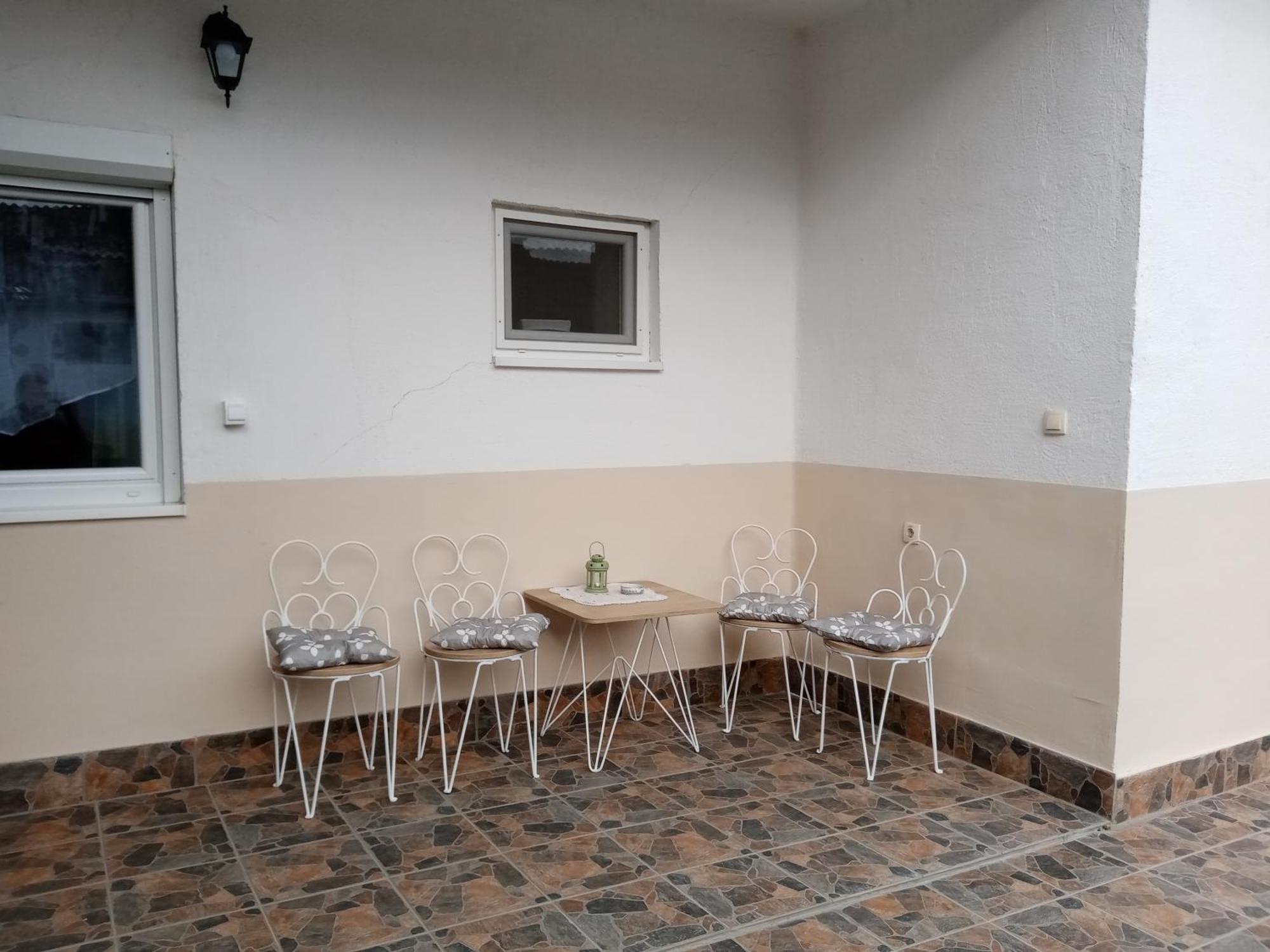 Apartman Katarina Backi Monostor ภายนอก รูปภาพ